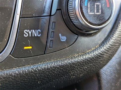 Used 2020 Chevrolet Equinox LT image 22