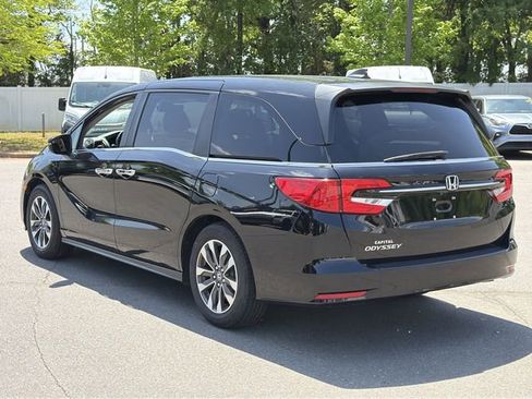 Used 2024 Honda Odyssey EX-L image 11