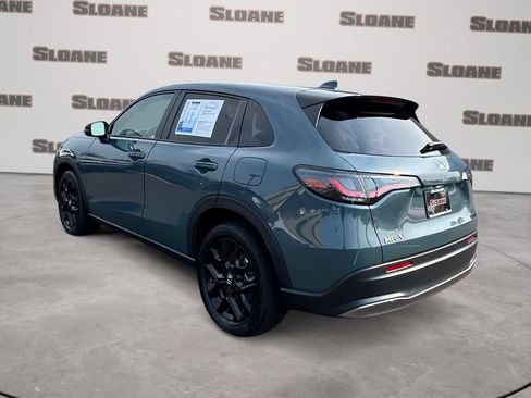 Used 2025 Honda HR-V Sport image 3