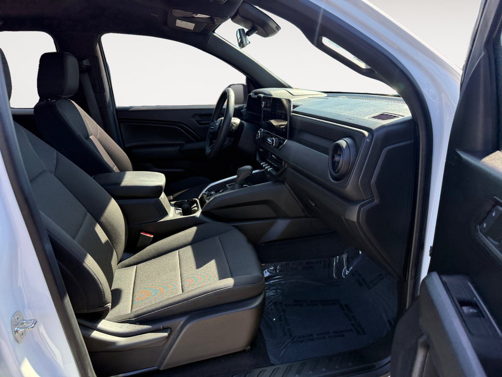 Used 2023 Chevrolet Colorado W/T w/ WT Convenience Package RWD image 19