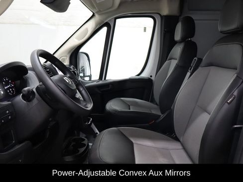 Used 2024 RAM ProMaster 2500 w/ Convenience Group FWD image 14
