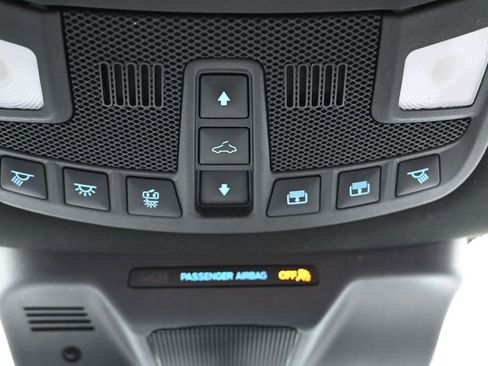 Used 2023 Ford Expedition Limited image 46