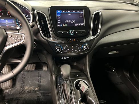 Certified 2023 Chevrolet Equinox LT AWD/4WD image 22