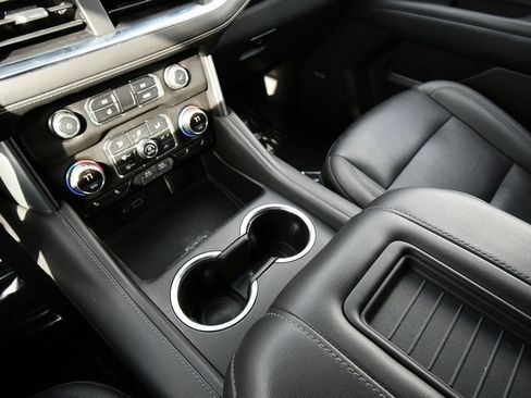 Used 2022 Chevrolet Tahoe LT w/ Luxury Package AWD/4WD image 61