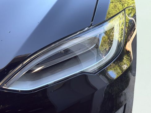 Used 2021 Tesla Model S Long Range Plus AWD/4WD image 33
