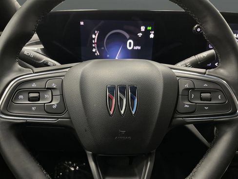 Used 2024 Buick Envista Sport Touring w/ Convenience I Package image 16