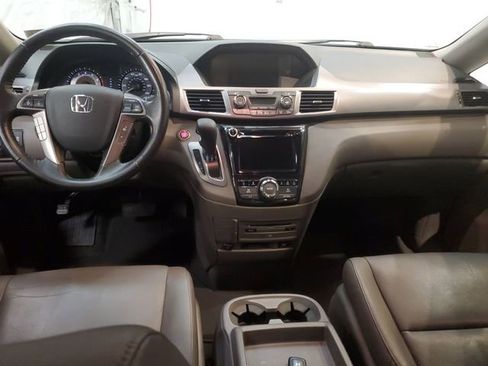 Used 2017 Honda Odyssey Touring image 12