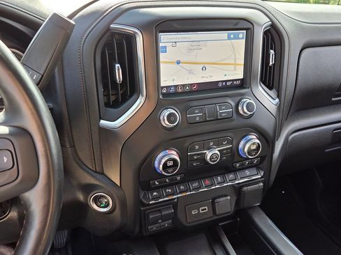 Used 2021 GMC Sierra 1500 AT4 w/ AT4 Premium Package AWD/4WD image 24
