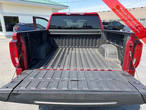 Used 2023 GMC Sierra 1500 SLT w/ SLT Premium Package AWD/4WD image 26