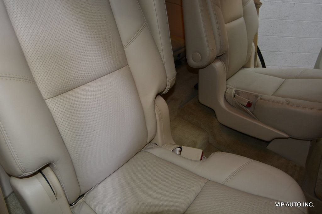 Used 2007 Cadillac Escalade AWD w/ Climate Package image 26