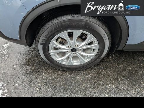 Used 2024 Ford Escape Active w/ Cold Weather Package image 29