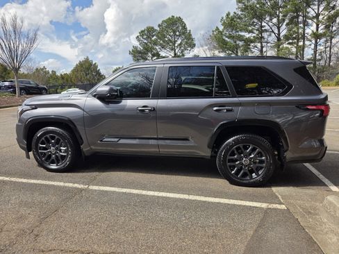 Certified 2024 Toyota Sequoia Platinum image 3