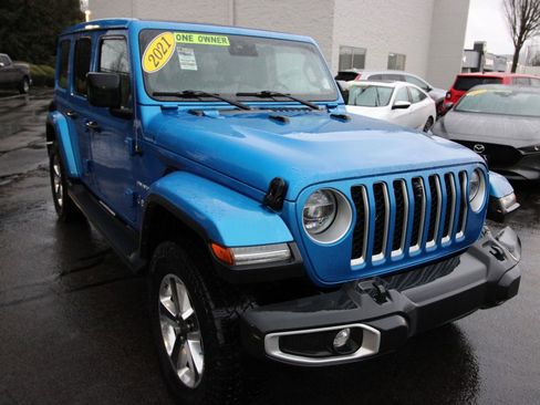Used 2021 Jeep Wrangler Unlimited Sahara image 7