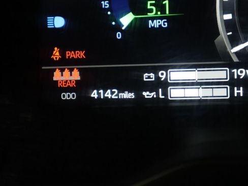 Used 2025 Toyota Tundra Platinum image 38