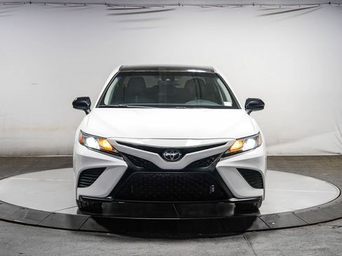 Certified 2020 Toyota Camry SE w/ Carpet Mat Package FWD image 6