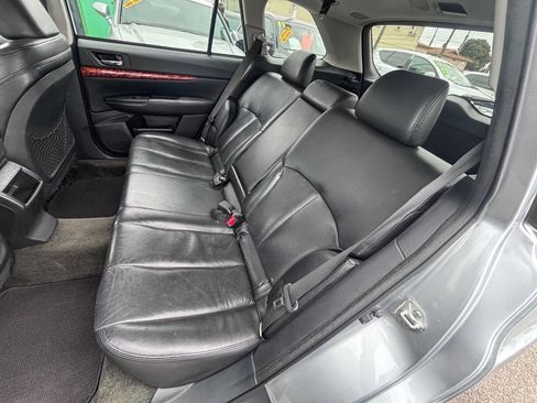 Used 2012 Subaru Outback 3.6R Limited image 9