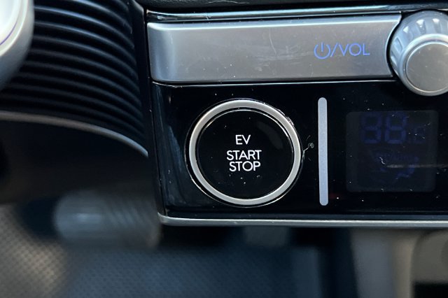 Certified 2024 Hyundai Ioniq 5 SEL RWD image 28