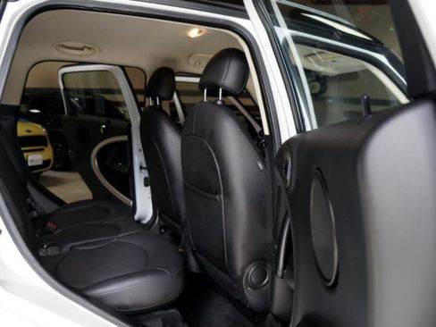 Used 2014 MINI Cooper Countryman image 29