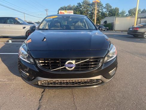 Used 2017 Volvo S60 T5 Dynamic w/ Vision Package FWD image 2