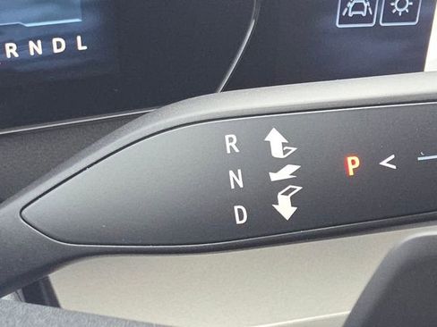 New 2026 Chevrolet Traverse LT FWD image 27