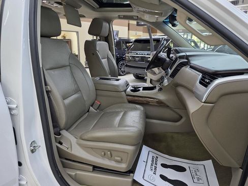 Used 2019 GMC Yukon XL SLT w/ Premium Edition RWD image 22