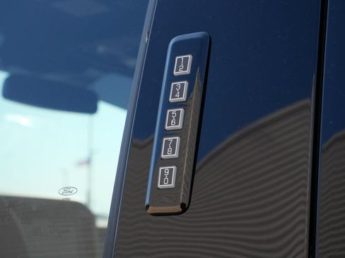 New 2026 Ford F250 Platinum AWD/4WD image 13