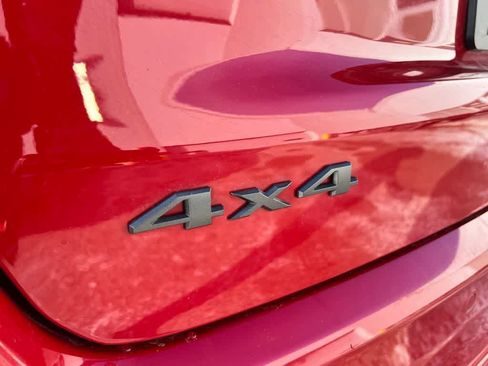 Used 2022 Jeep Compass Limited w/ (RED) Package image 11