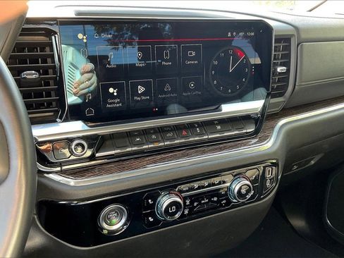 Used 2024 GMC Sierra 1500 SLE image 24