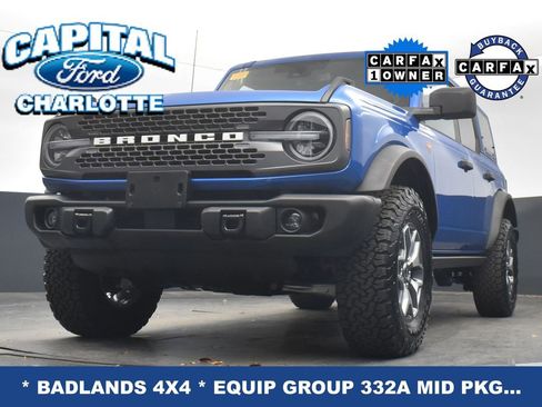 Used 2025 Ford Bronco Badlands image 24