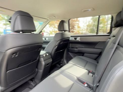Used 2026 Hyundai Santa Fe SEL FWD image 36