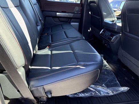 Used 2022 Ford F150 Lariat image 16