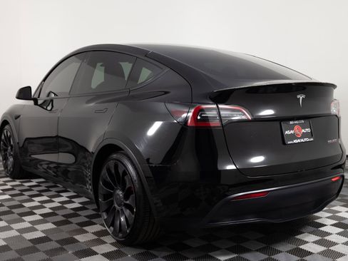Used 2022 Tesla Model Y Performance AWD/4WD image 5