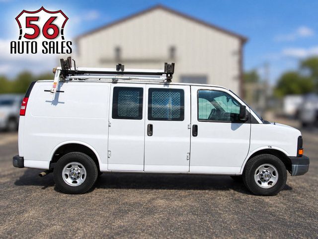 Used 2014 Chevrolet Express 2500 RWD image 1