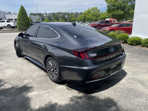 Used 2020 Hyundai Sonata Limited FWD image 4