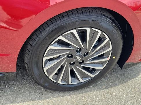 New 2026 Hyundai Sonata SEL FWD image 31