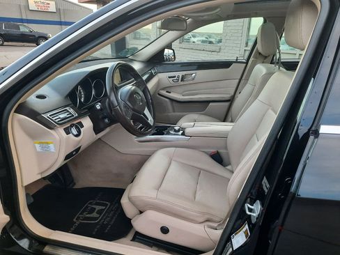 Used 2014 Mercedes-Benz E 350 Sedan image 6