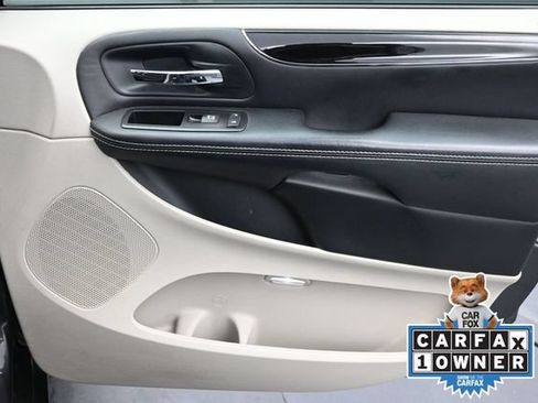 Used 2014 Dodge Grand Caravan SE FWD image 20