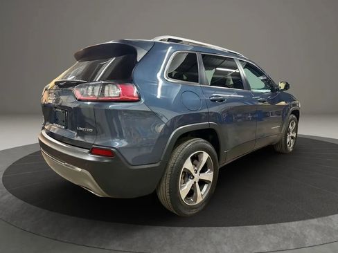 Used 2019 Jeep Cherokee Limited AWD/4WD image 8