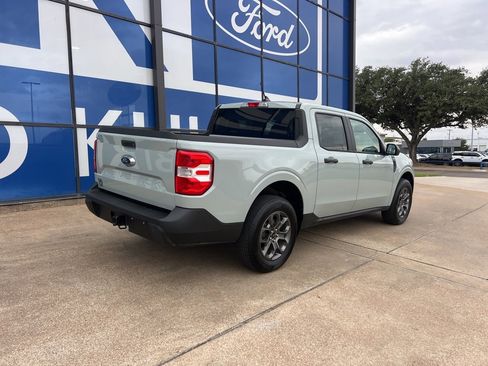 Used 2024 Ford Maverick XLT image 7