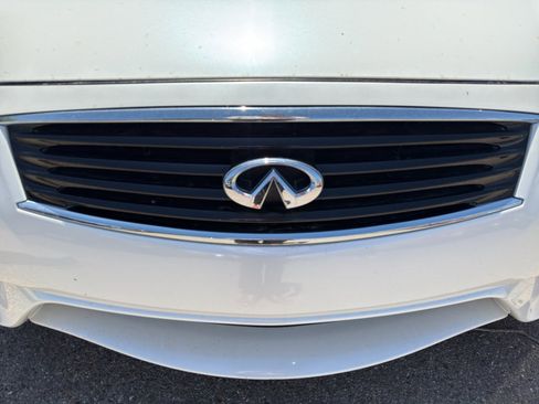 Used 2015 INFINITI Q60 Sport Limited image 3