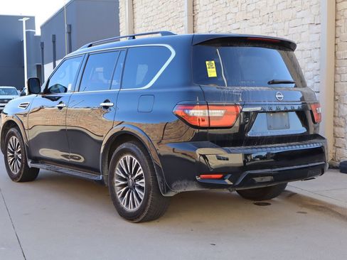 Used 2022 Nissan Armada SL w/ Midnight Edition Package RWD image 3