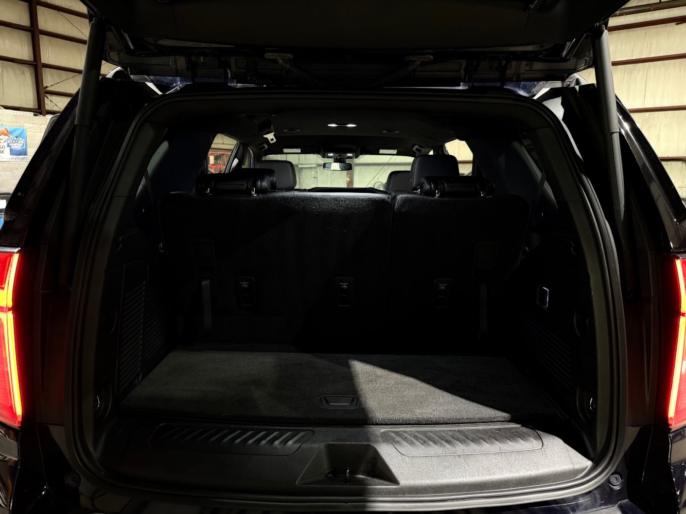 Used 2021 Chevrolet Tahoe LT RWD image 19