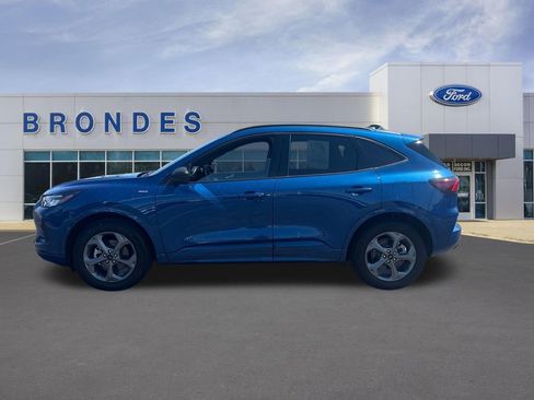 Used 2023 Ford Escape ST-Line w/ Tech Pack #1 AWD/4WD image 1