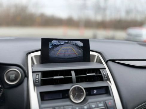 Used 2017 Lexus NX 200t F Sport image 25