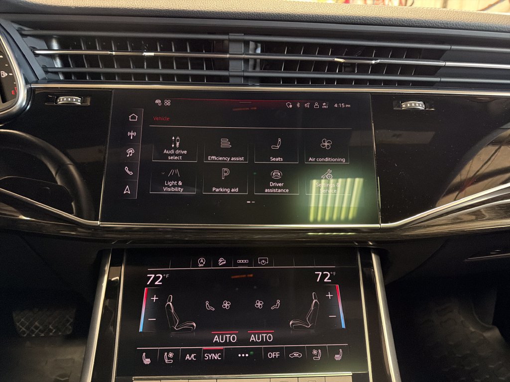 Certified 2025 Audi Q8 Premium Plus w/ Premium Plus Package AWD/4WD image 21
