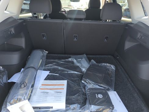 New 2025 Volkswagen Tiguan S image 29