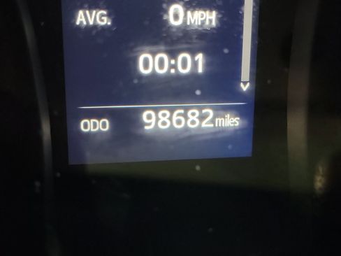 Used 2019 Toyota Camry SE image 19