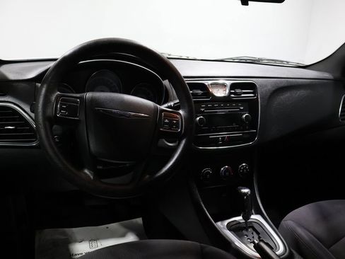 Used 2012 Chrysler 200 LX image 23