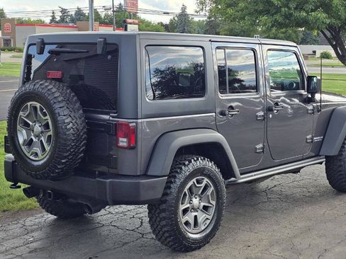 Used 2016 Jeep Wrangler Unlimited Rubicon w/ Dual Top Group AWD/4WD image 6