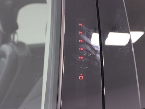 New 2026 Lincoln Nautilus Reserve w/ Jet Appearance Package image 18